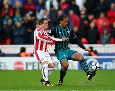 包含曼城主场战平斯托克城，积分再次滑落的词条