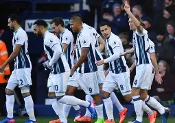 包含曼城主场战平斯托克城，积分再次滑落的词条